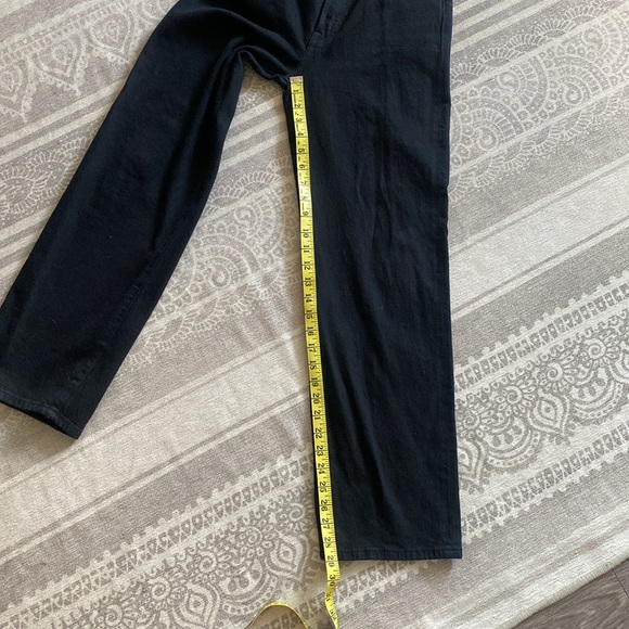 Levi’s Premium Ribcage Straight Ankle Denim in Black Sprout - Picture 14 of 16